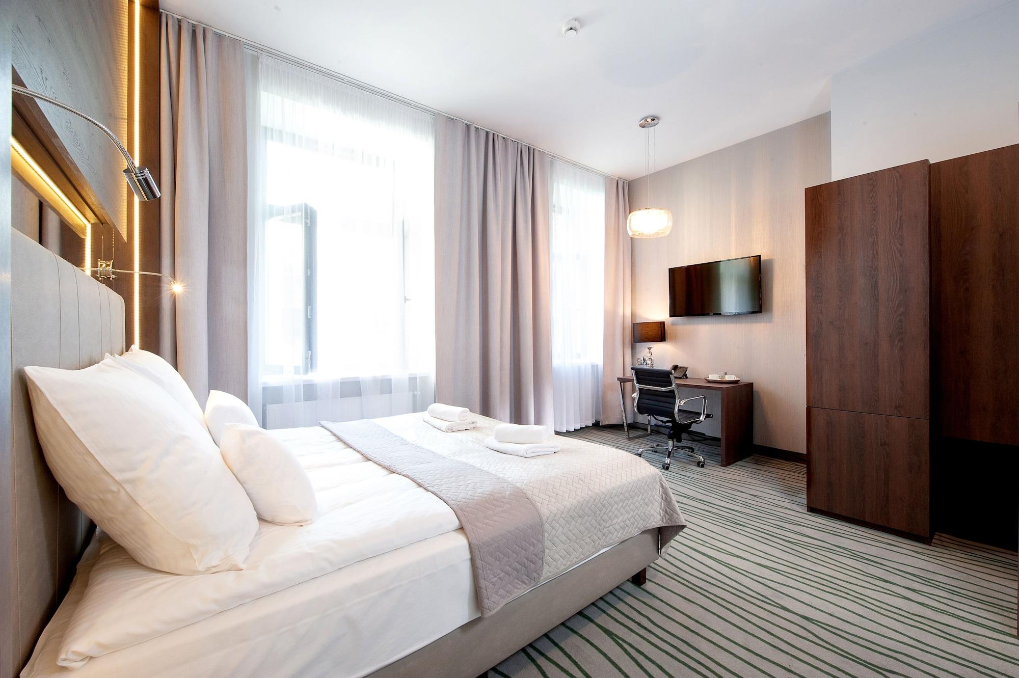 קרקוב Plaza Boutique Hotel מראה חיצוני תמונה
