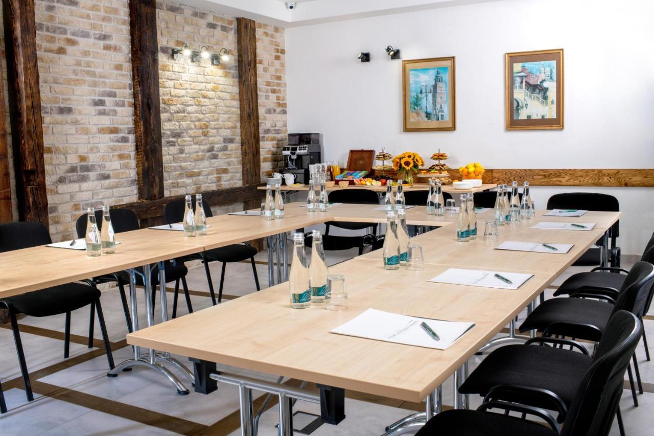 קרקוב Plaza Boutique Hotel מראה חיצוני תמונה