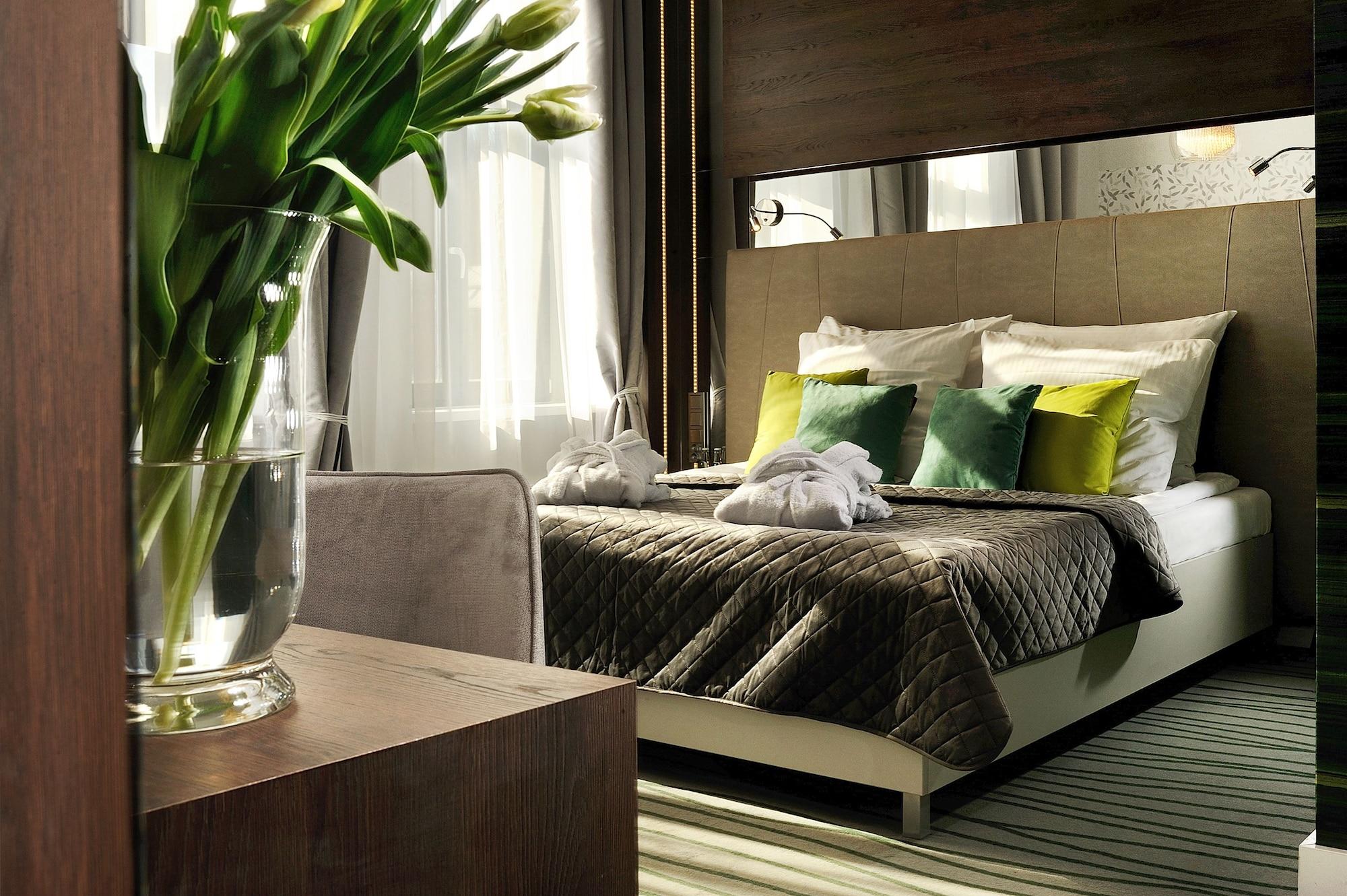 קרקוב Plaza Boutique Hotel מראה חיצוני תמונה